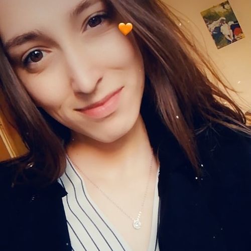Customer photo review of Silver Circle Necklace