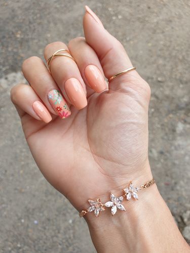 Customer photo review of Austrian Crystals Flowers Earrings