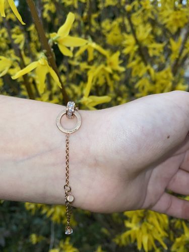 Customer photo review of Bracelet with Joined Rings & Crystals
