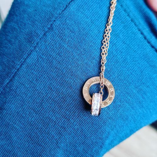 Customer photo review of Necklace with Joined Rings & Crystals