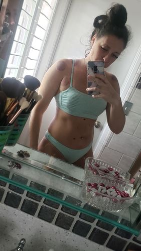 Customer photo review of 100% Natural & Organic Tanning Oil