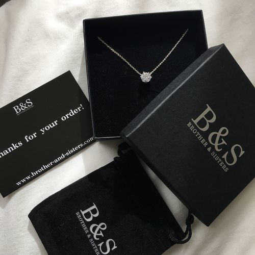 Customer photo review of Austrian Crystal Necklace