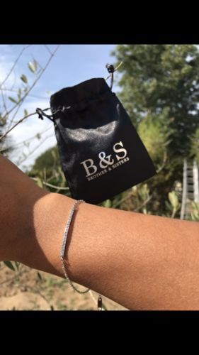 Customer photo review of Crystal Bar Bracelet