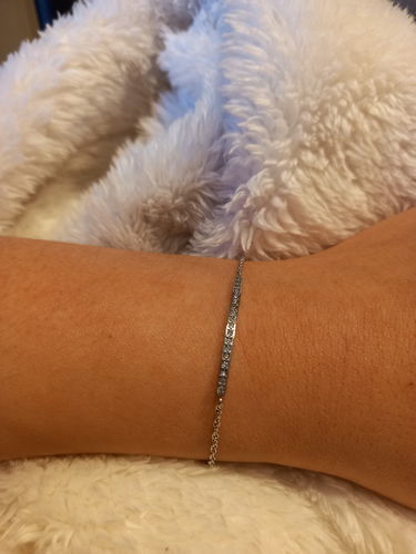 Customer photo review of Crystal Bar Bracelet