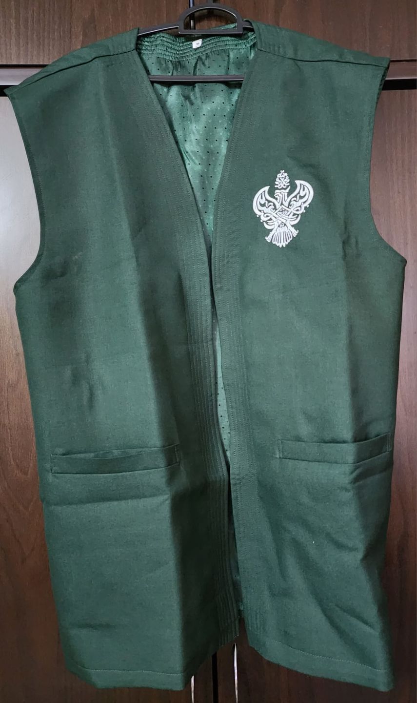 Customer photo review of Sunnah Green Vest (Emblem: SMC Phoenix)