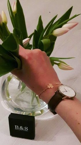 Customer photo review of Lucky Clover Bracelet