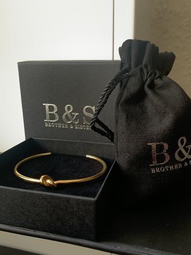 Customer photo review of Knotted Cuff