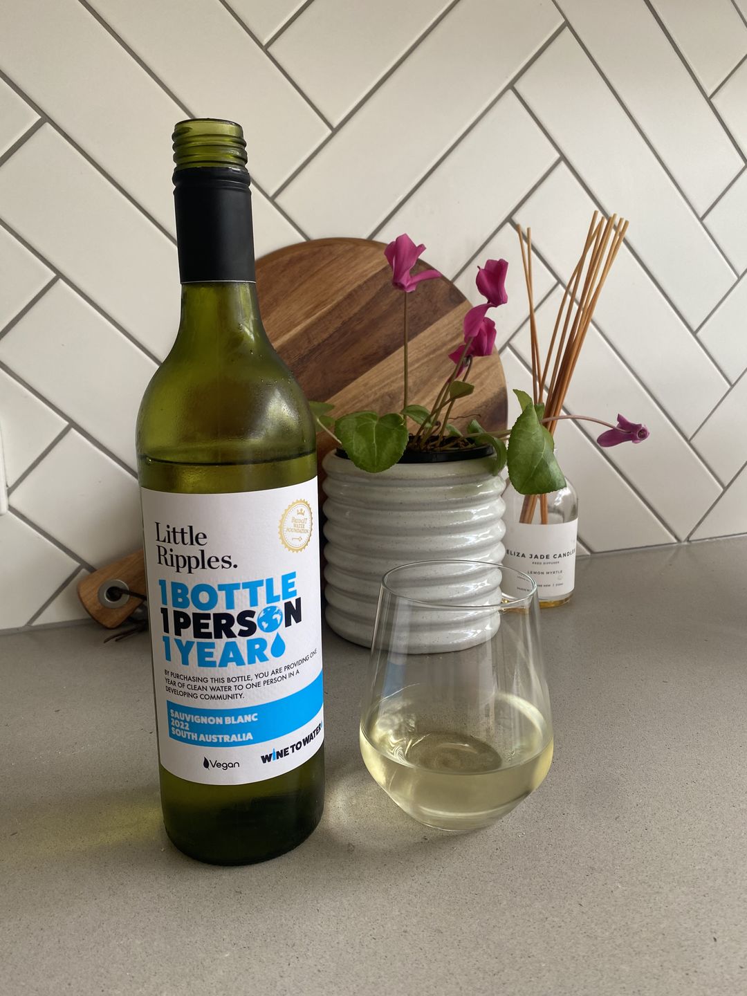 Customer photo review of Sparkling & Sav Blanc 2 pack