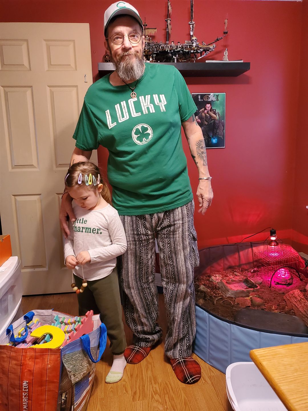 Customer photo review of Woven Cotton Cargo Pants