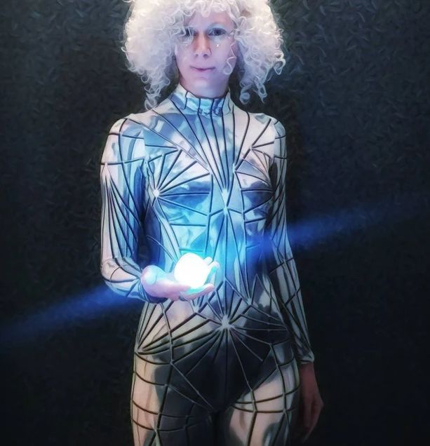 Customer photo review of Broken Mirror Costume