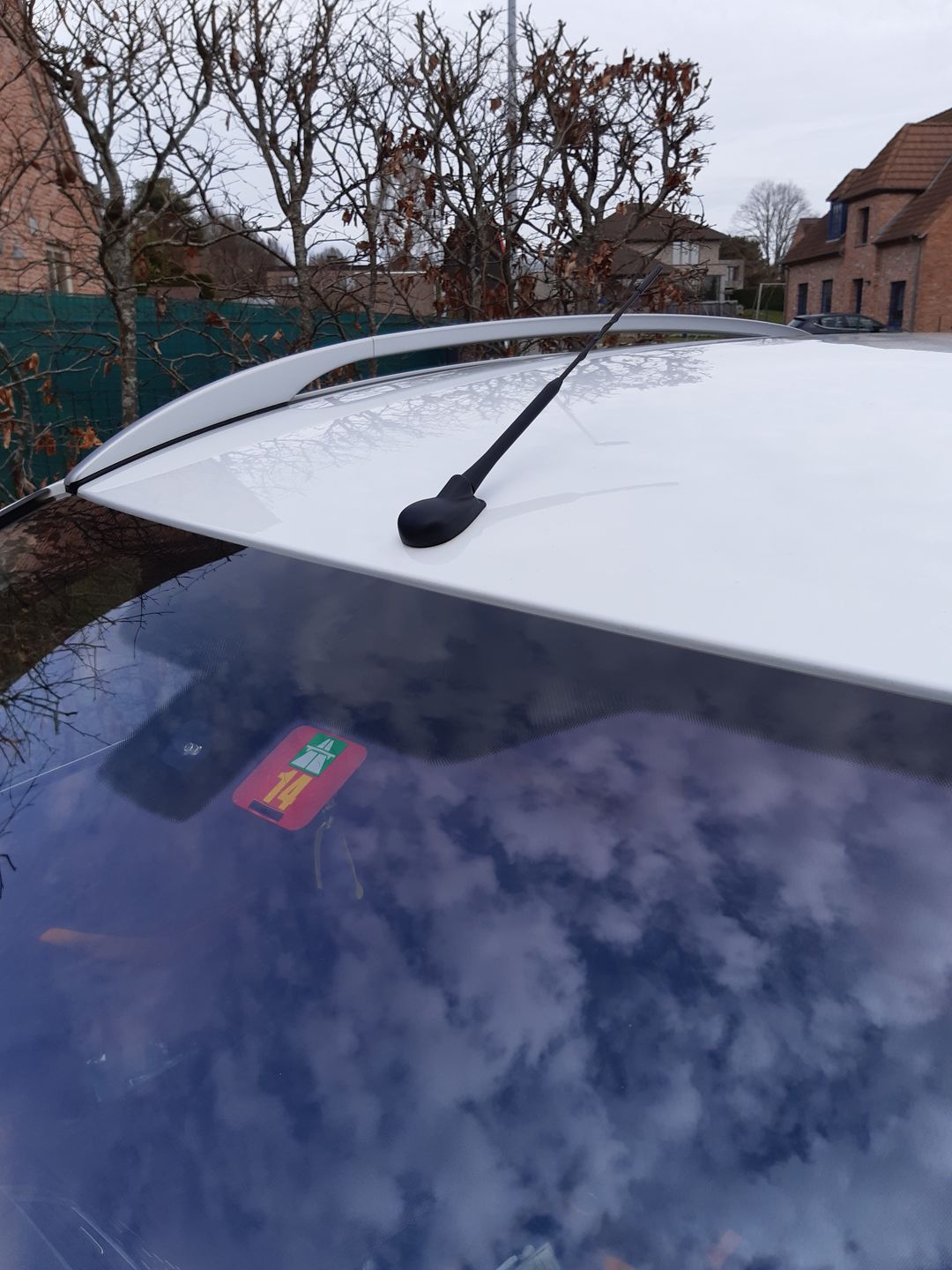 Customer photo review of GPS Aerial Base Cover - MK2/2.5 Focus