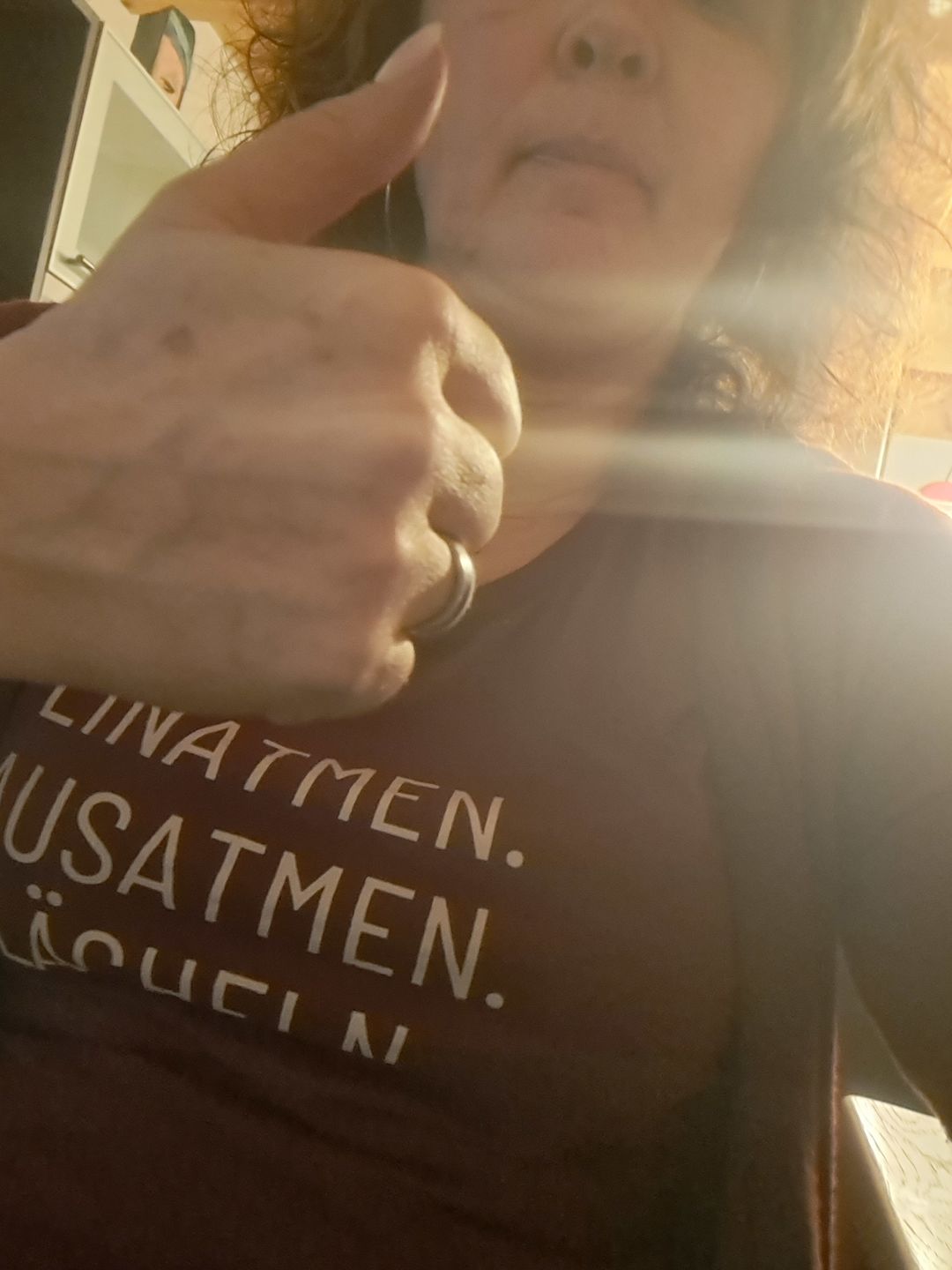 Customer photo review of Einatmen. Ausatmen. Lächeln. 100% Bio T-Shirt