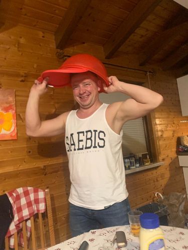 Customer photo review of Lifestyle Herren T-Shirt weiß by SAEBIS®