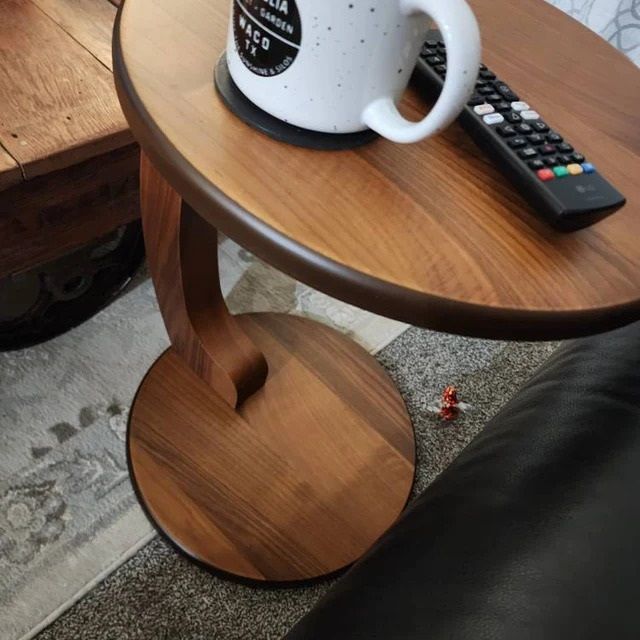 Customer photo review of C Shaped End Table,Round C Table, Snack Side Table, C Shaped End Table for Sofa and Bed Side, Round Side Tables Living Room & Bedroom