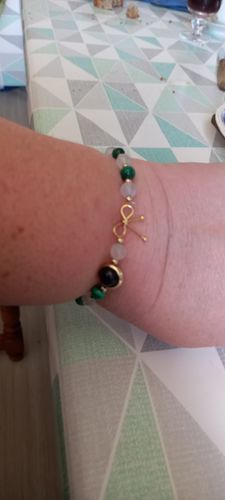 Customer photo review of Bracelet anti-douleur en malachite et pierre de lune | Or fin