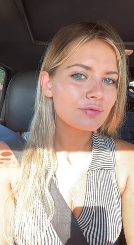 Customer photo review of Human Hair Topper for Women Brown to Blonde Balayage Natural Look #3/8/22