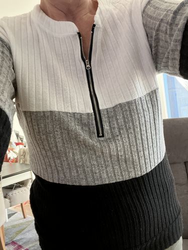 Customer photo review of Zapinana na zamek bluzka w kolorowe bloki