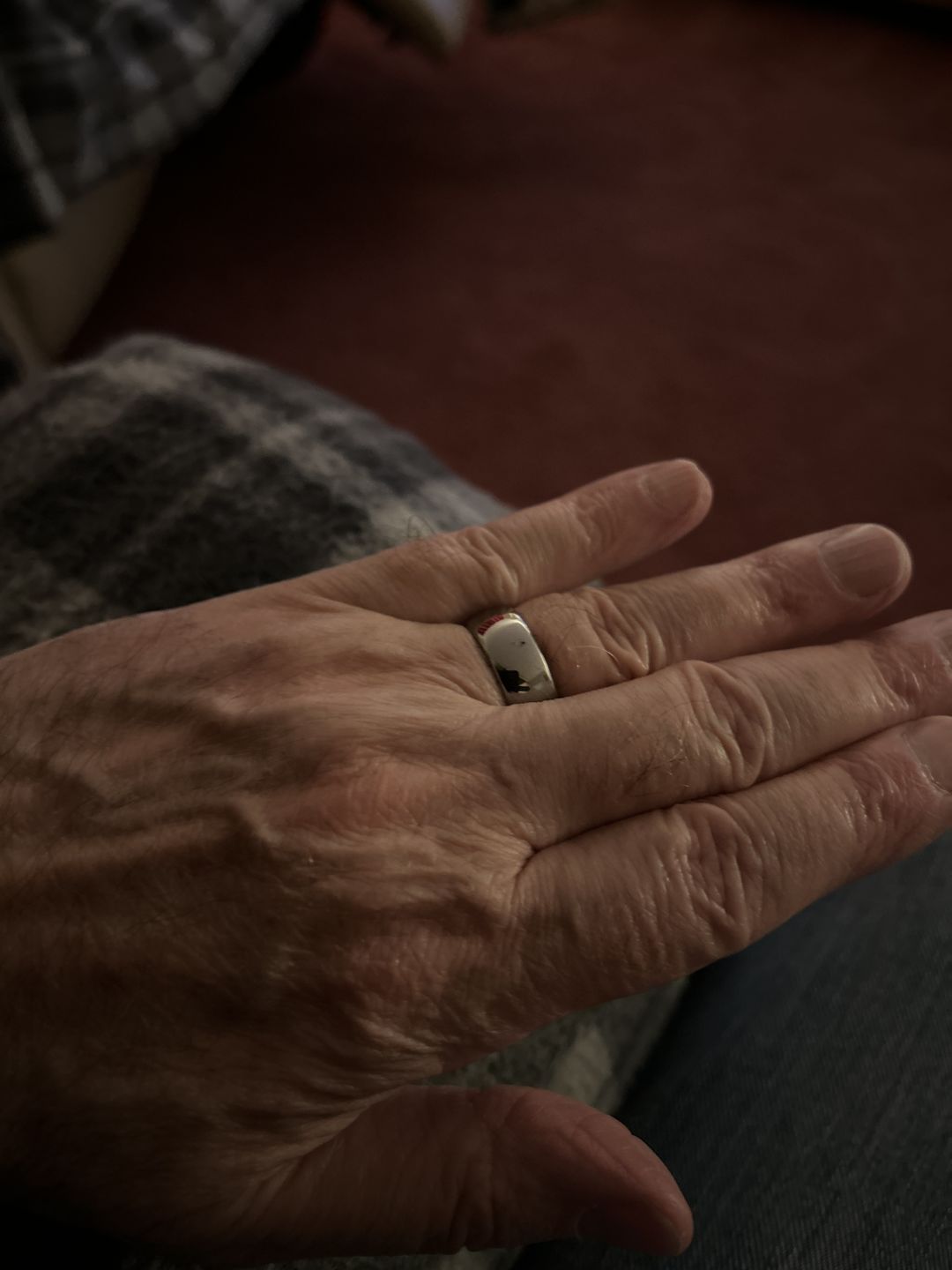 Customer photo review of Original 8mm Wonder Ring