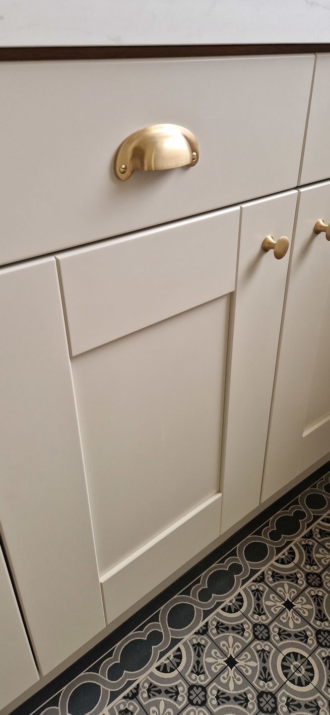 Customer photo review of Classic Brushed Satin Brass Cupboard Handles