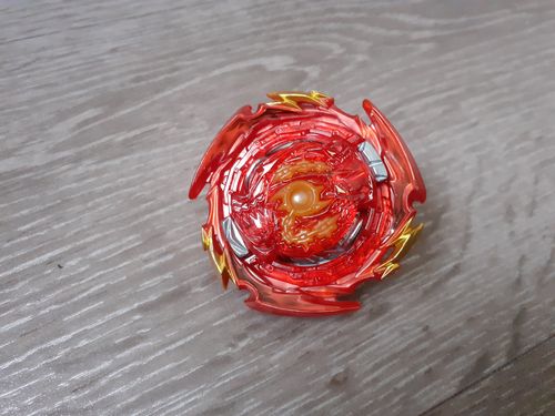 Customer photo review of Dynamite Kerbeus Legacy Moment-9