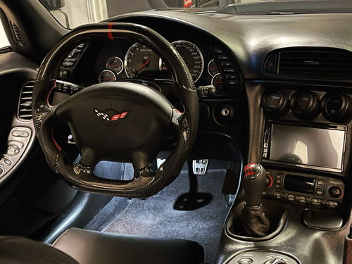 Customer photo review of 1997-2004 C5 Chevy Corvette Custom Carbon fiber Steering Wheel