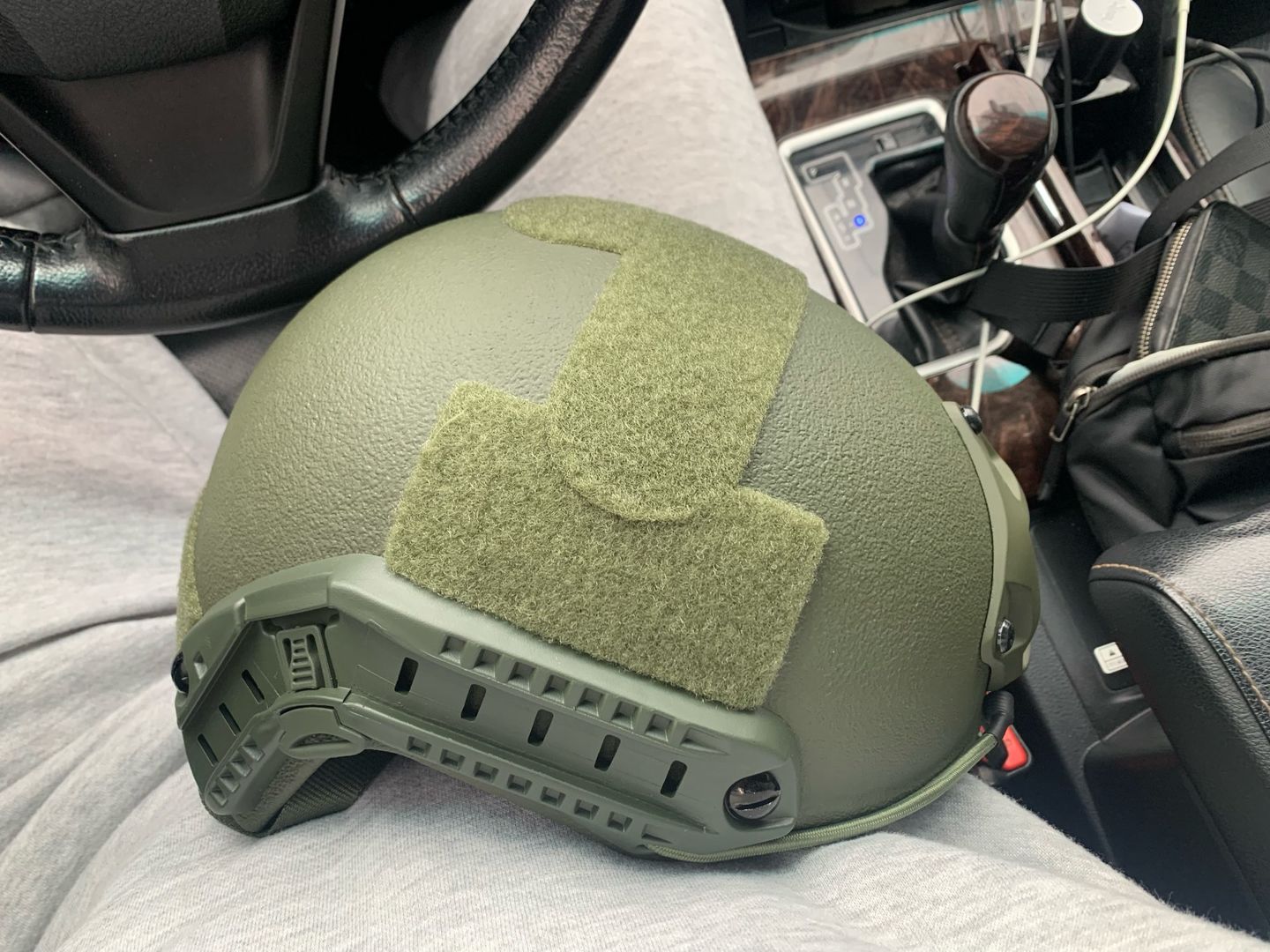 Customer photo review of Casque militaire pare-balles IIIA