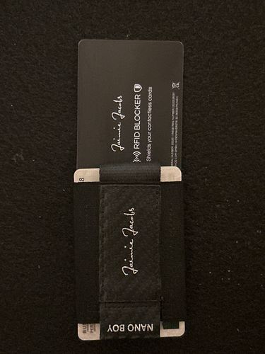 Customer photo review of Nano Boy card holder wallet with small elastic coin pocket