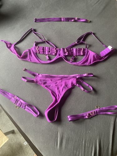 Customer photo review of Lizi's Sexy Hollow Set