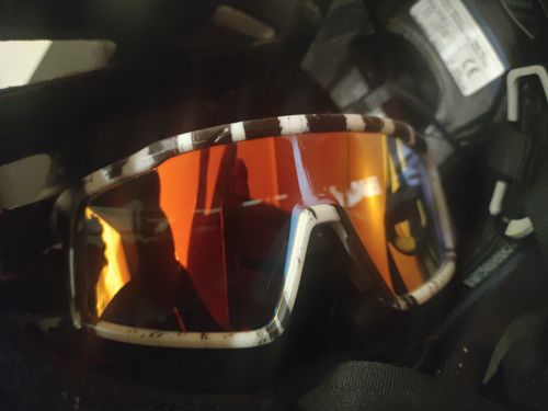 Customer photo review of REVO SCVCN® X31 Photochromic Sunglasses