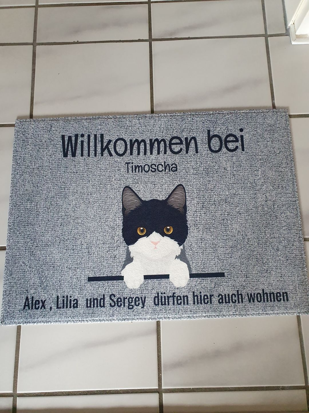 Customer photo review of Alle meine Fellnasen - Individuelle Fußmatte