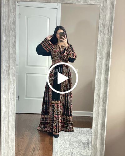 Customer video review of Black/Gold Flowers Full Embroidered Thobe