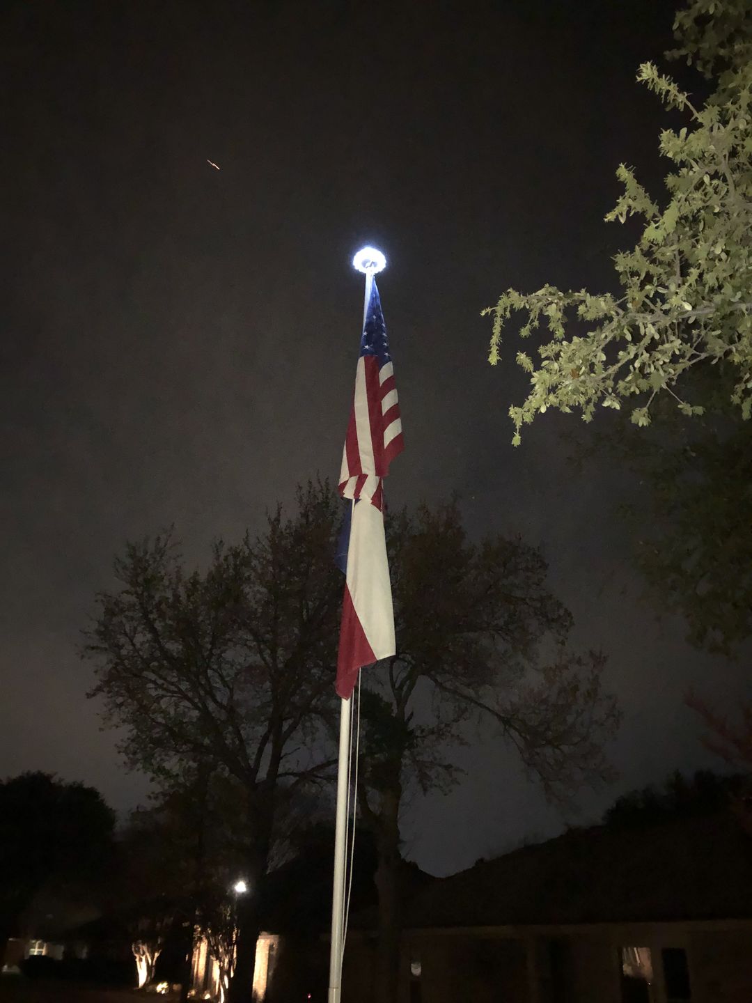 Customer photo review of Solar Flagpole Top Light