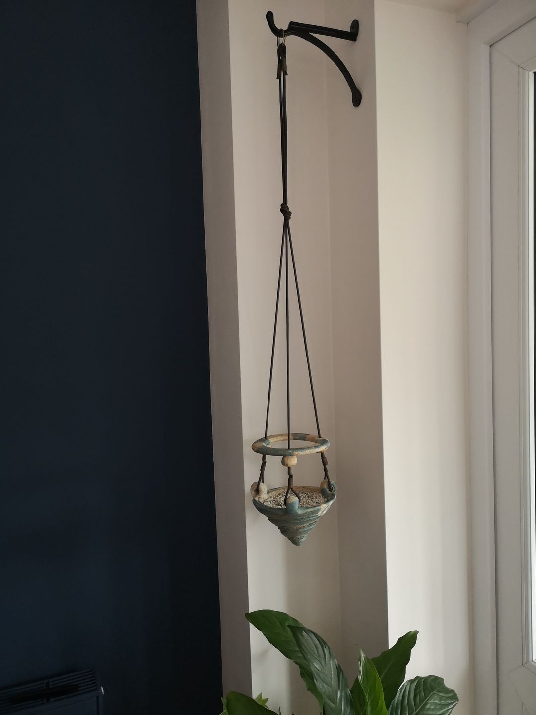 Customer photo review of 7 & 10 Inch Cast Iron Hanging Hook Bracket