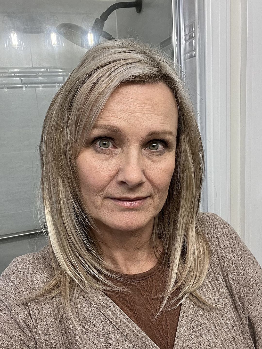 Customer photo review of Real Hair Toppers For Women Best Hair Toppers Highlight Brown #P8/60