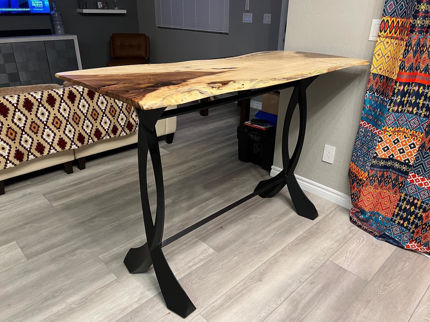 Customer photo review of Metal Counter & Bar Table Legs - Curva - 36H, 40H inch - Set of 2 pcs - Flowyline