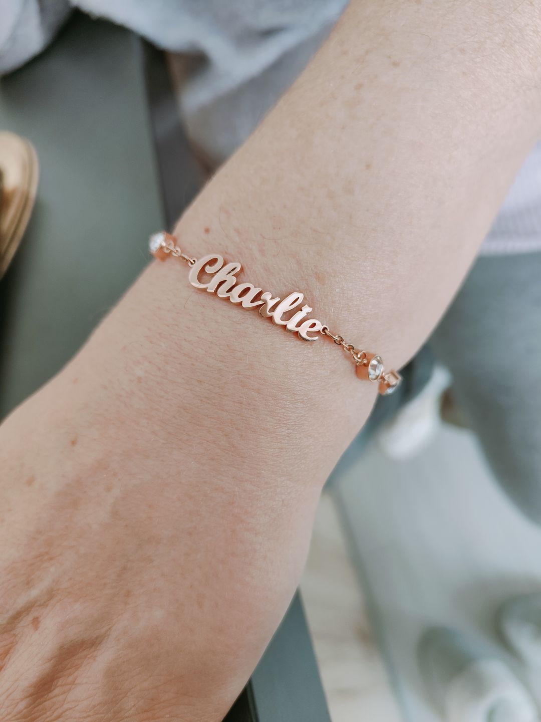 Customer photo review of Bracelet Personnalisé avec Crystal