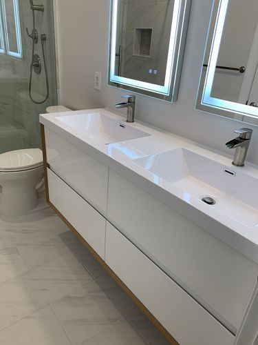 Customer photo review of Sottile Floating Vanity (24"-84")