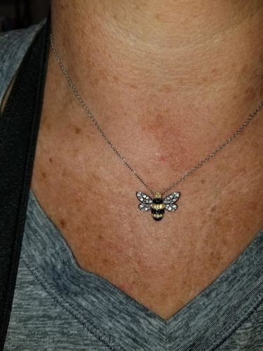 Customer photo review of Swarovski Crystals Bee Necklace *NEW*