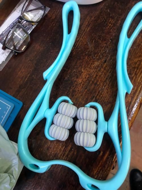 Customer photo review of Saludea Neck Massager