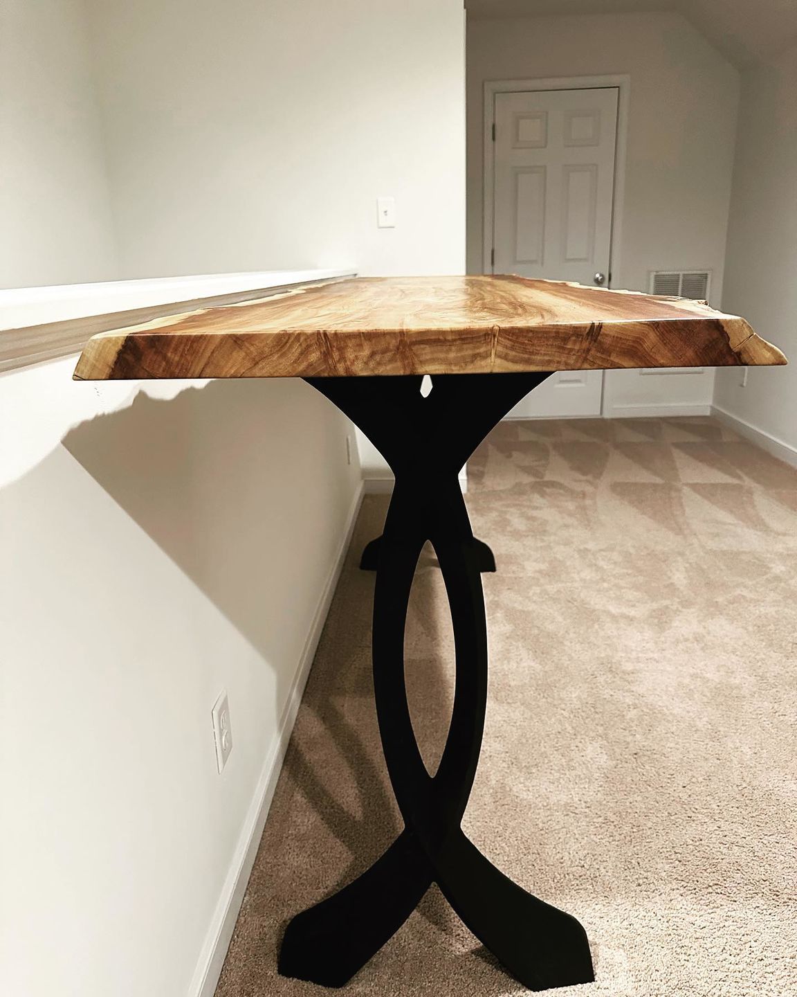 Customer photo review of Metal Counter & Bar Table Legs - Curva - 36H, 40H inch - Set of 2 pcs - Flowyline