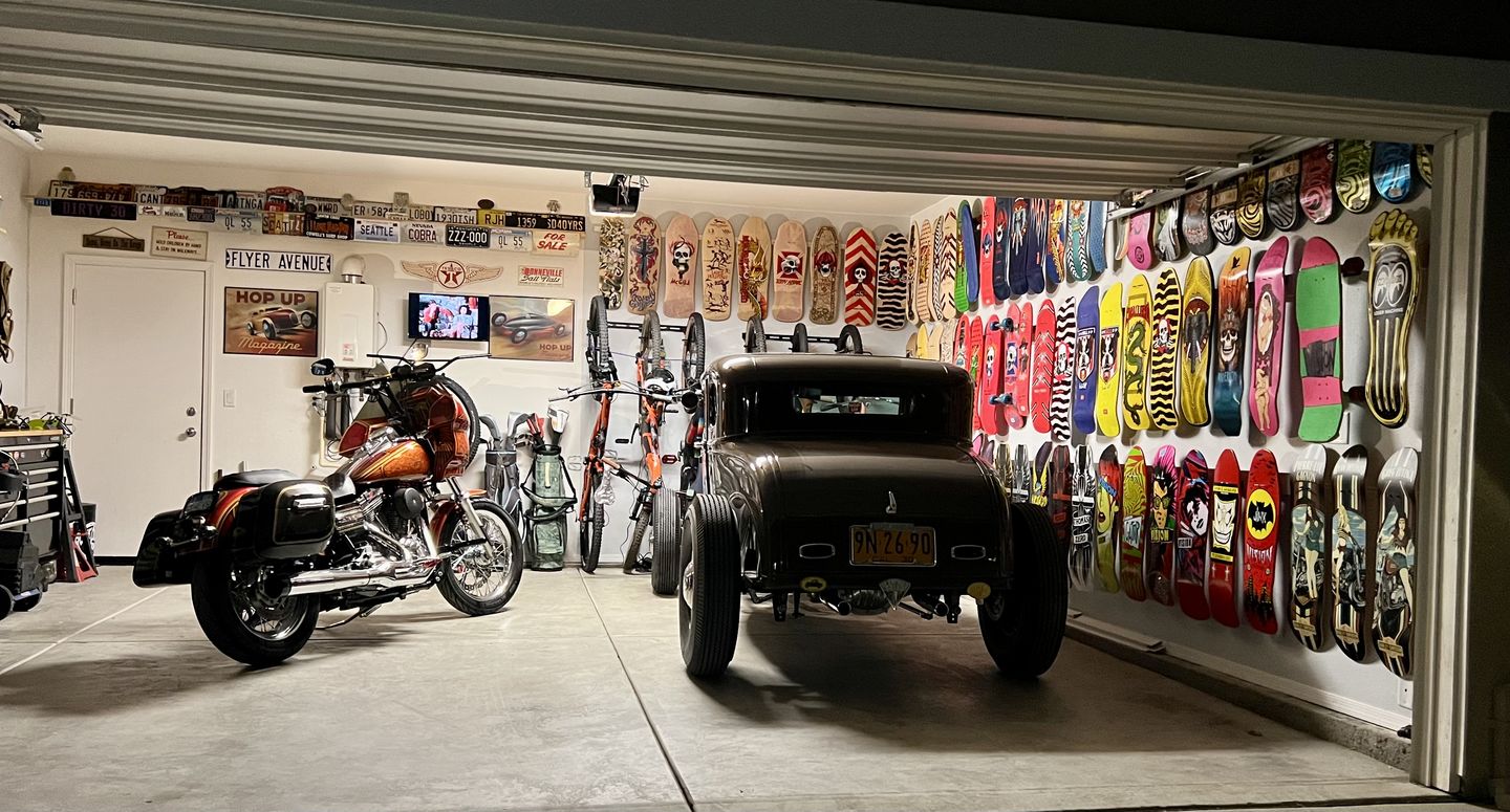 Customer photo review of Wall Mounted Bike Rack for 6 Bikes