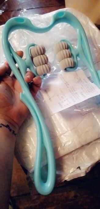 Customer photo review of Saludea Neck Massager