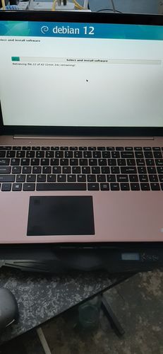 Customer photo review of Laptop Gateway 15.6 Core i5-1135G7 Memoria Ram 16 GB Disco 512GB SSD Wind 10 Home Color Rose Gold GWTN156-9RG
