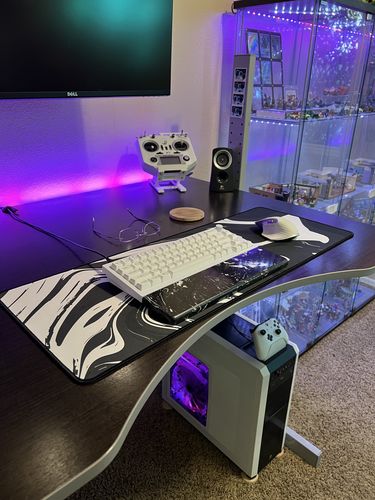 Customer photo review of Marble Mousepad