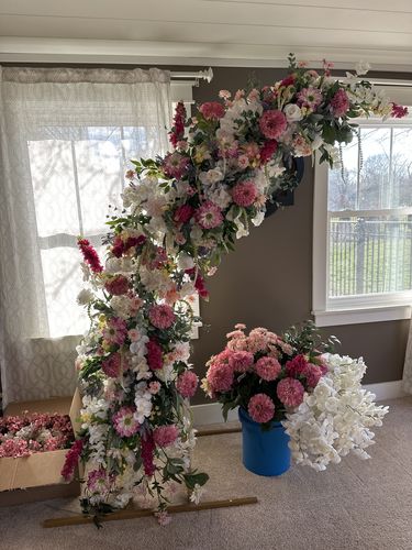 Customer photo review of Bulk Pack of 25 Pcs 5" Dahlia Heads with Stems Artificial Flowers