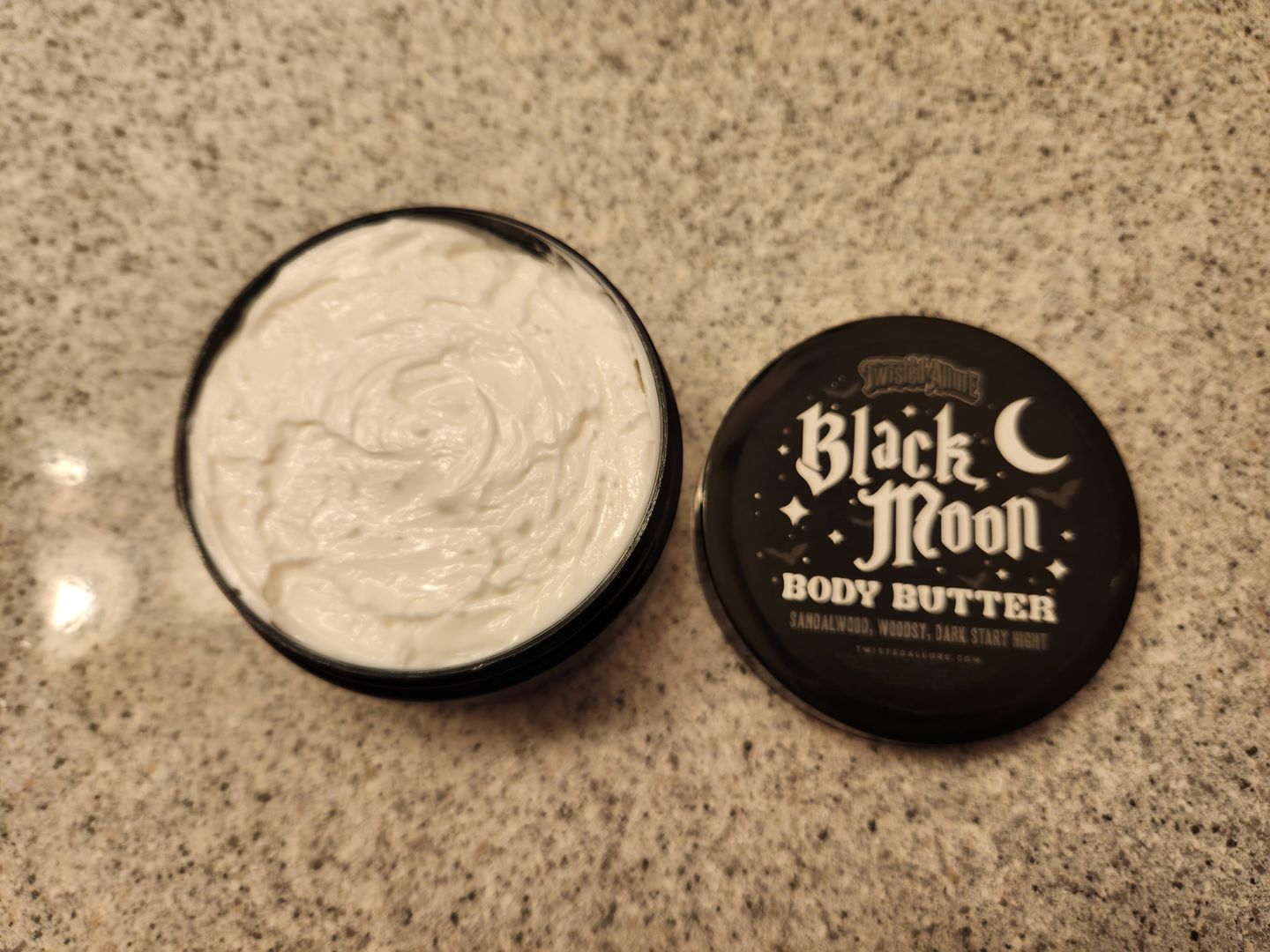 Customer photo review of Black Moon  Body Butter