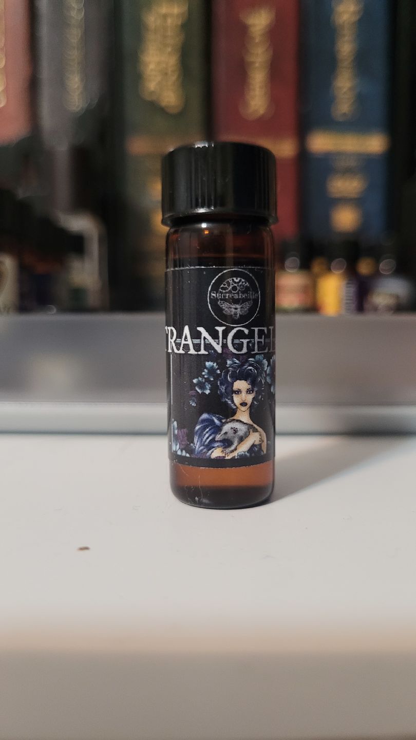 Customer photo review of Strangeling