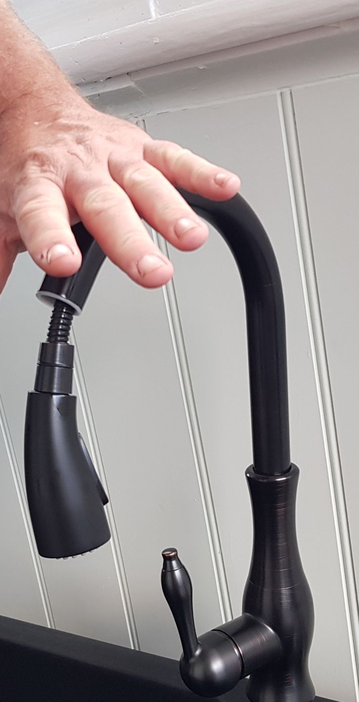 Customer photo review of Victorian Single-Hole Kitchen Faucet With Pull Out Spout