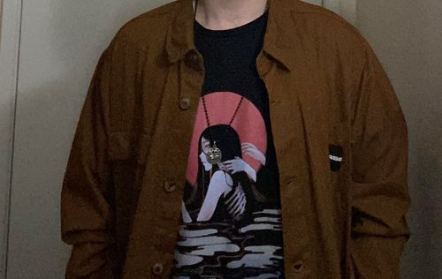 Customer photo review of Decay • T-Shirt [Monthly Exclusive]