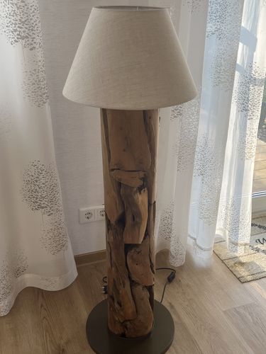 Customer photo review of Treibholz Stehlampe XILON black | Höhen: 115 cm, 145 cm und 200 cm